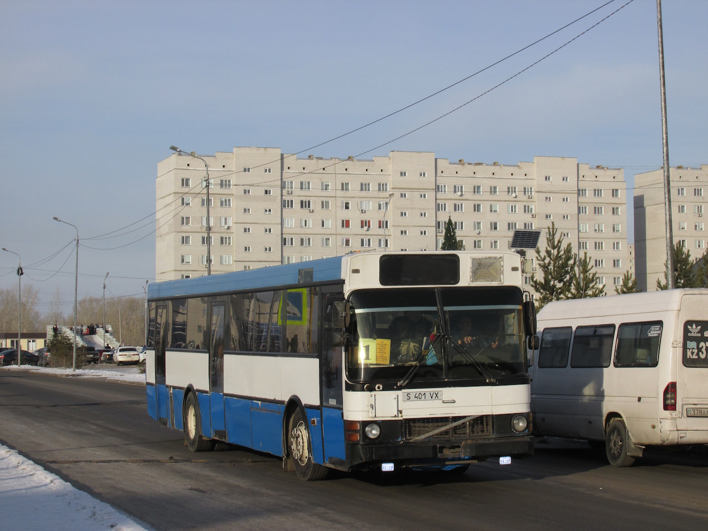 Павлодарская область, Wiima K202 № S 401 VX; Павлодарская область, Mercedes-Benz Sprinter W901–905 № 378 AAZ 14