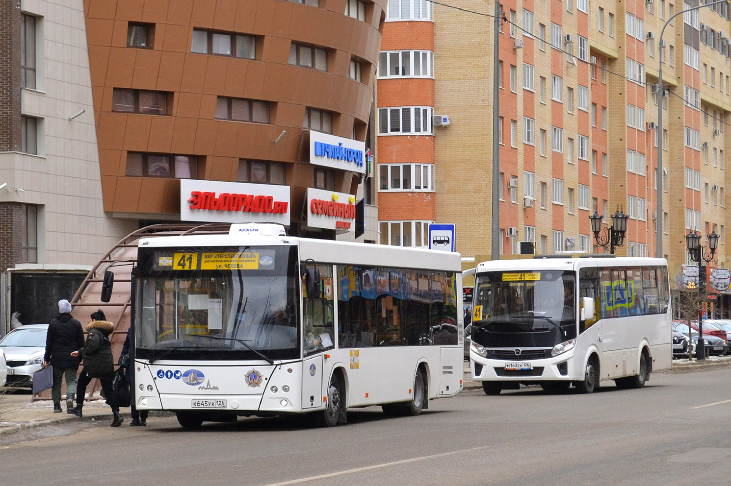 Ставропольский край, МАЗ-206.086 № К 645 УК 126; Ставропольский край, ПАЗ-320435-04 "Vector Next" № М 163 ЕК 126