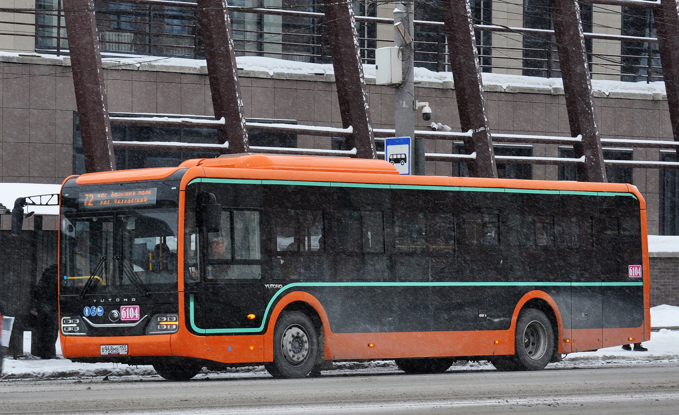 Омская область, Yutong ZK6116HG № 6104