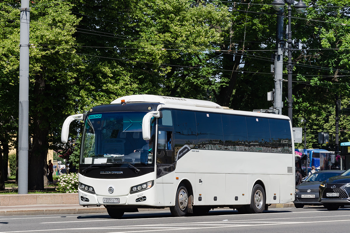 Санкт-Петербург, Golden Dragon XML6957JR № У 209 ТО 178