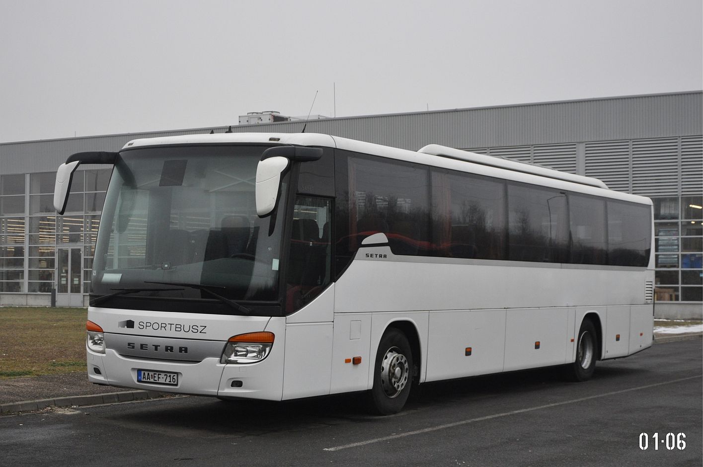 Maďarsko, Setra S415GT č. AA EF-716