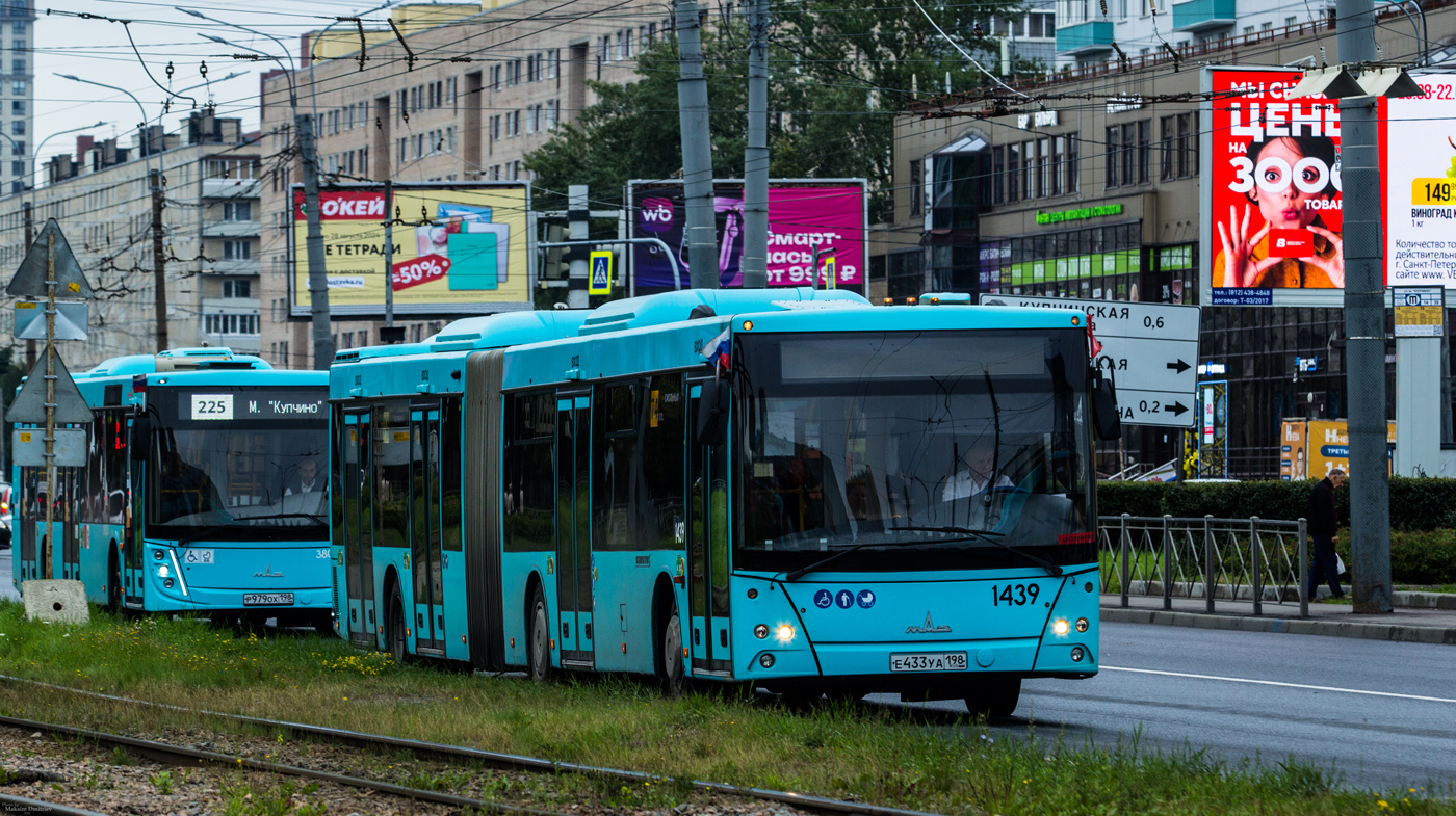 Санкт-Петербург, МАЗ-216.066 № 1439