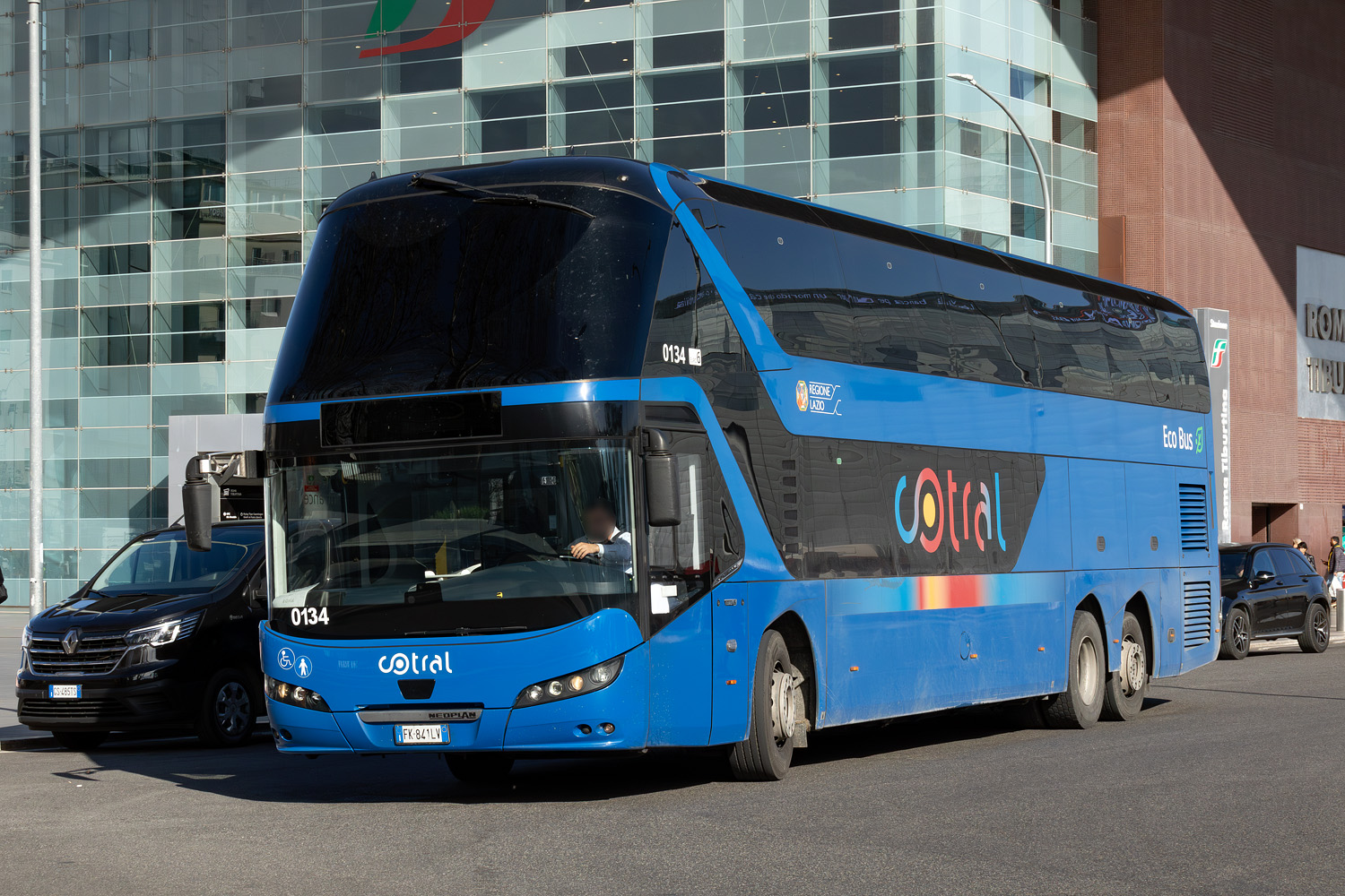 Италия, Neoplan P06 N1222/3L Skyliner L № 0134