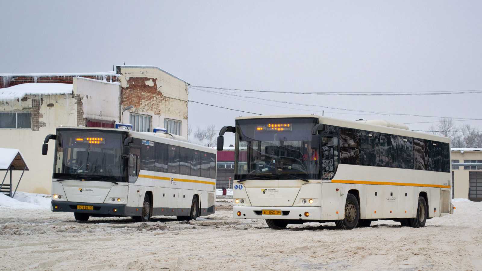 Московская область, ГолАЗ-525110-11 "Вояж" № 085301; Московская область, ГолАЗ-525110-10 "Вояж" № 084308