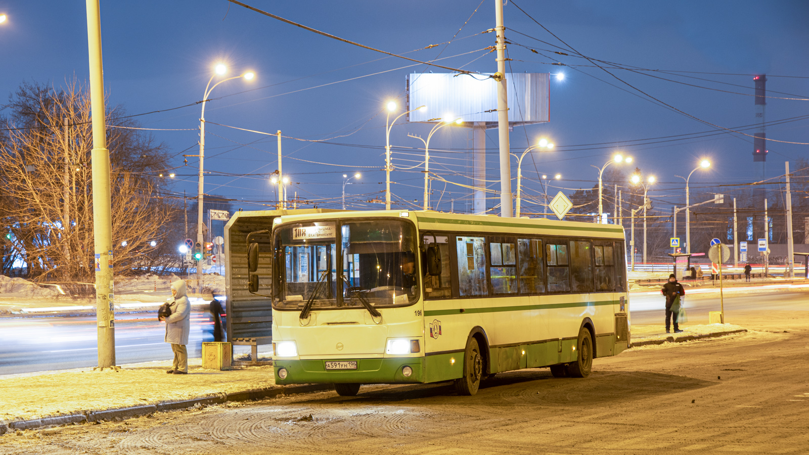 Свердловская область, ЛиАЗ-5256.60 № 196