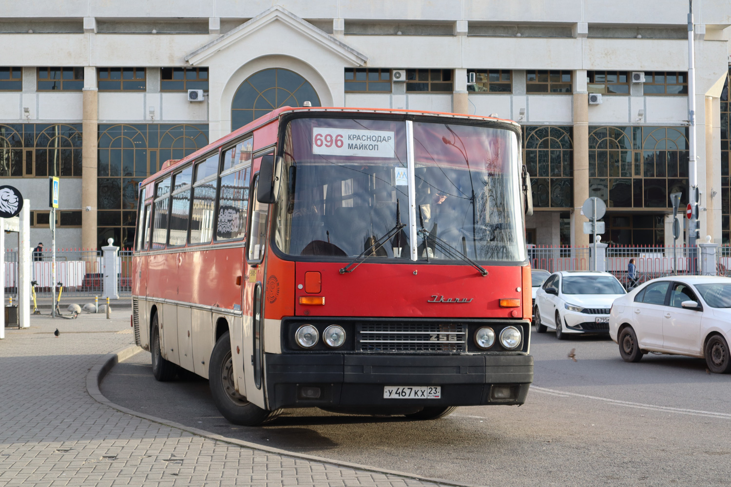 Адыгея, Ikarus 256.75 № У 467 КХ 23