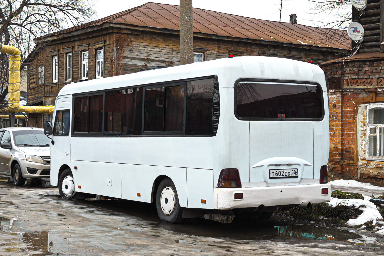 Пензенская область, Hyundai County LWB (ТагАЗ) № Т 602 ЕХ 58