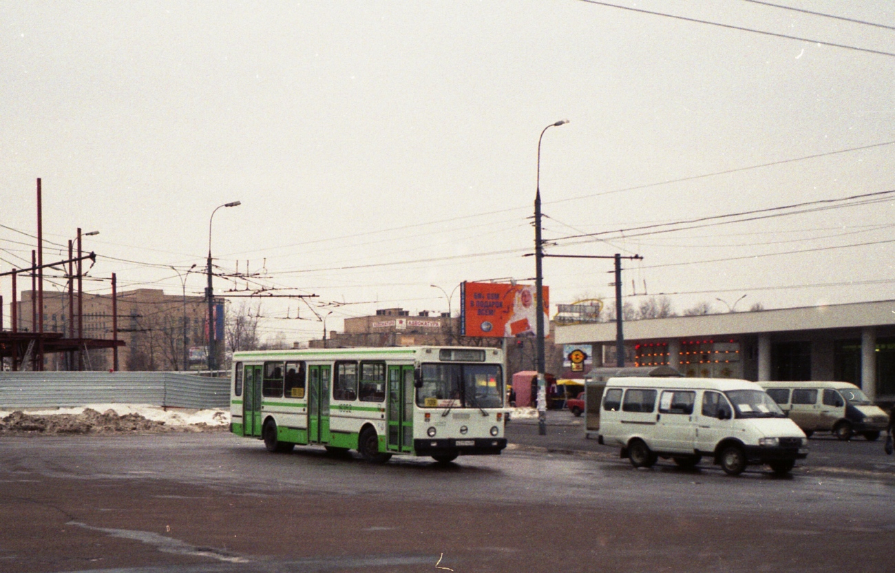 Москва, ЛиАЗ-5256.25 № 16352