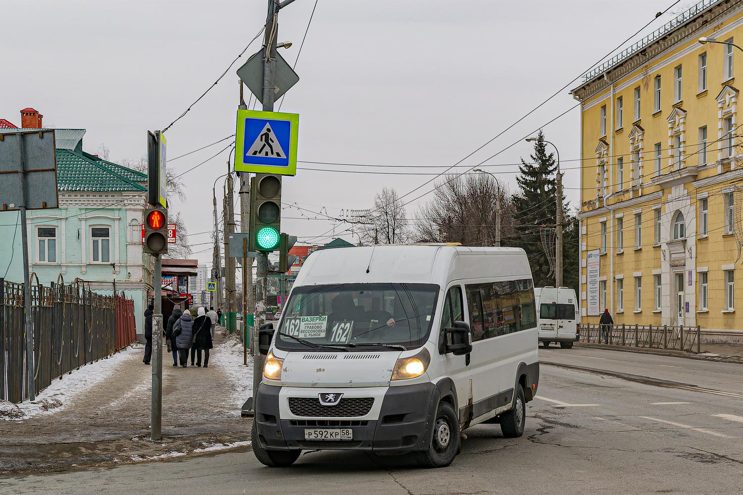 Пензенская область, IRITO Boxer L4H2 (Z8P) № Р 592 КР 58