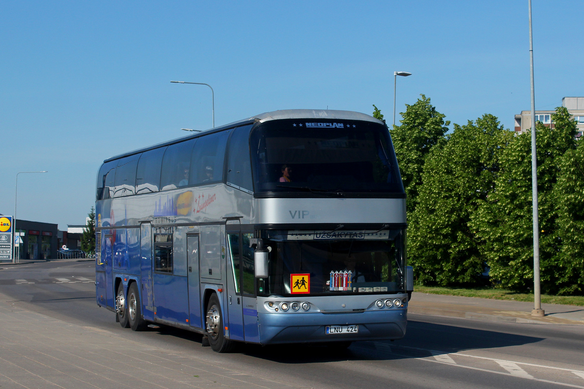 Литва, Neoplan N117/3H Loungeliner № LNU 424