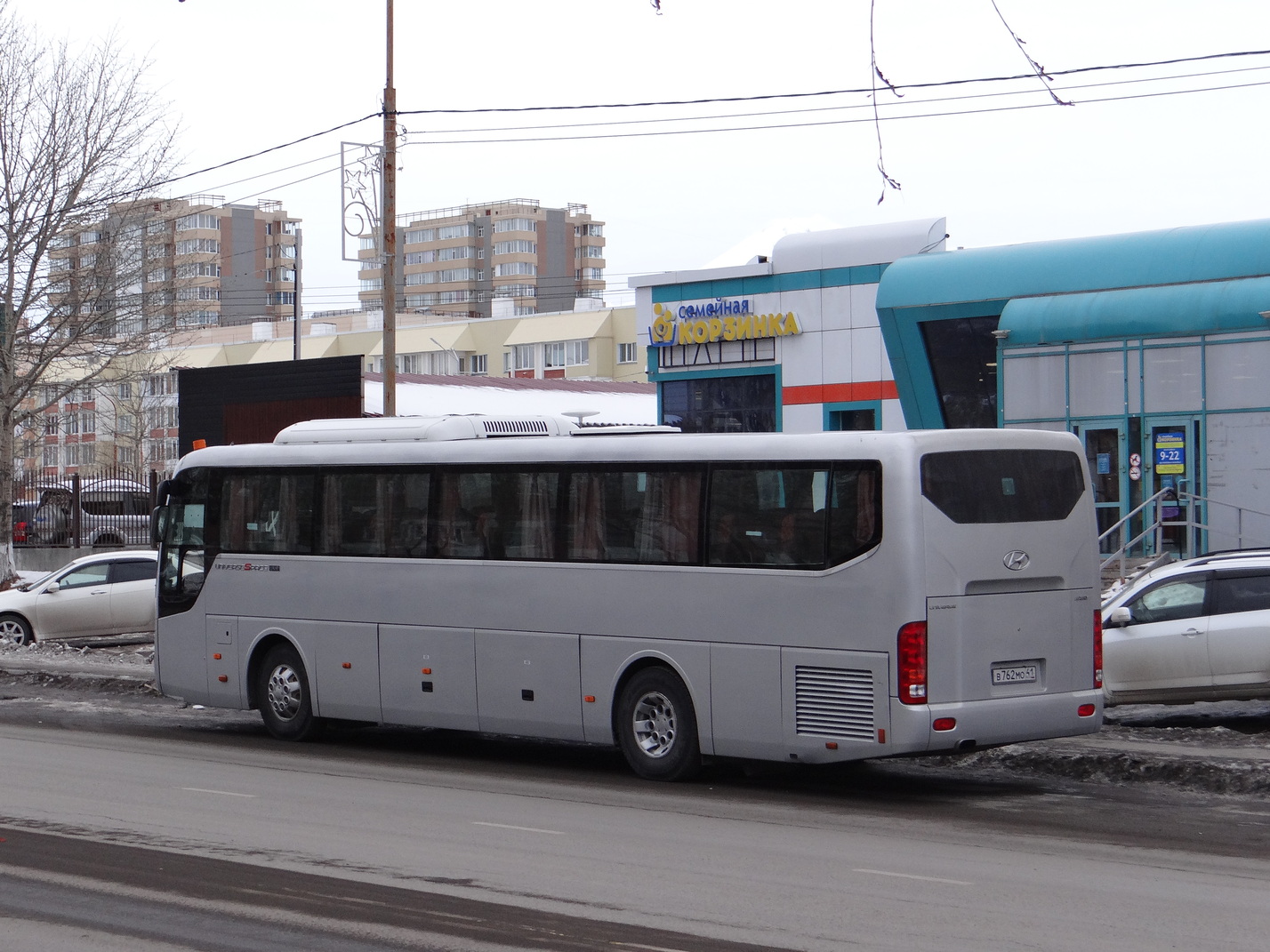 Камчатский край, Hyundai Universe Space Luxury № В 762 МО 41