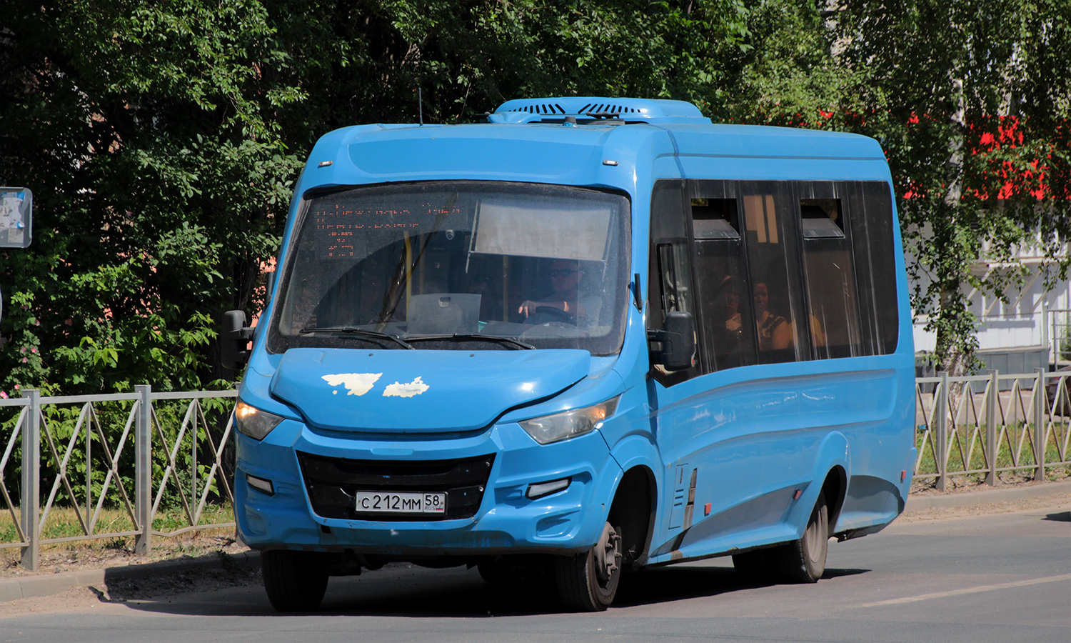 Пензенская область, Нижегородец-VSN700 (IVECO) № С 212 ММ 58