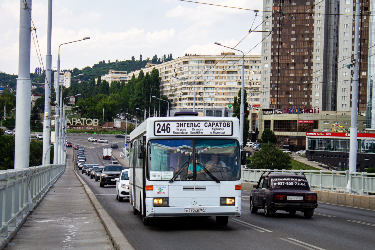 Саратовская область, Mercedes-Benz O405 № В 290 ХЕ 164