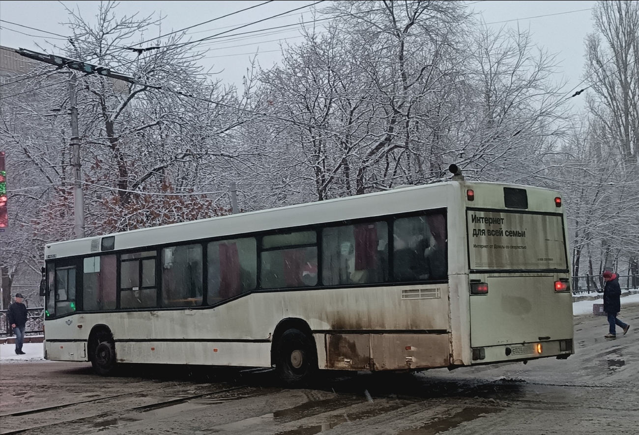 Саратовская область, Mercedes-Benz O405N2 № Е 026 ВВ 164