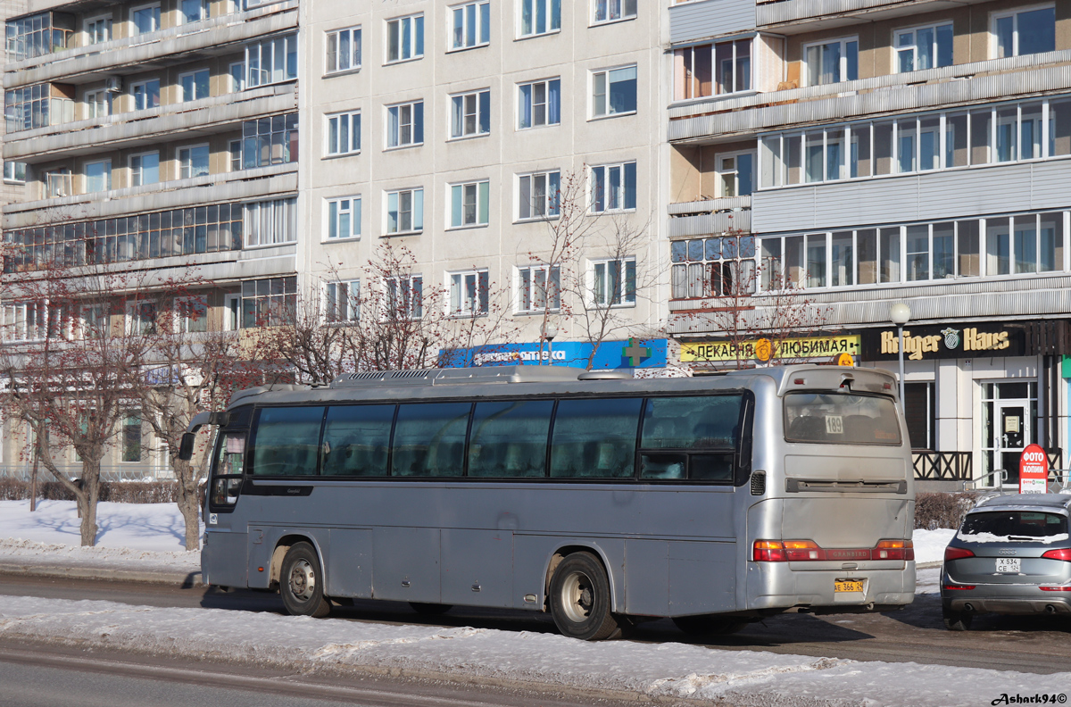 Красноярский край, Kia Granbird № АЕ 366 24