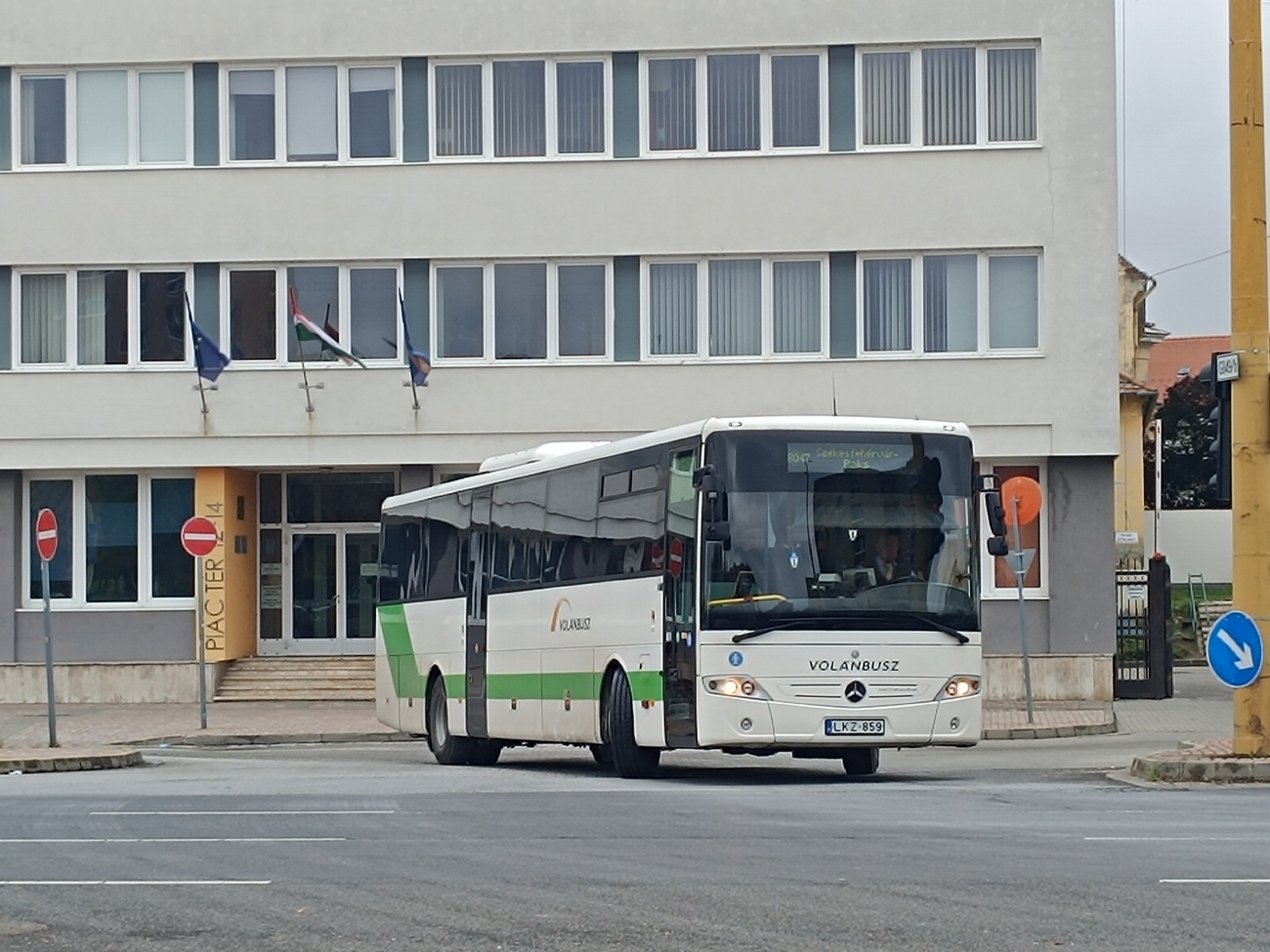 Венгрыя, Mercedes-Benz Intouro II M № LKZ-859