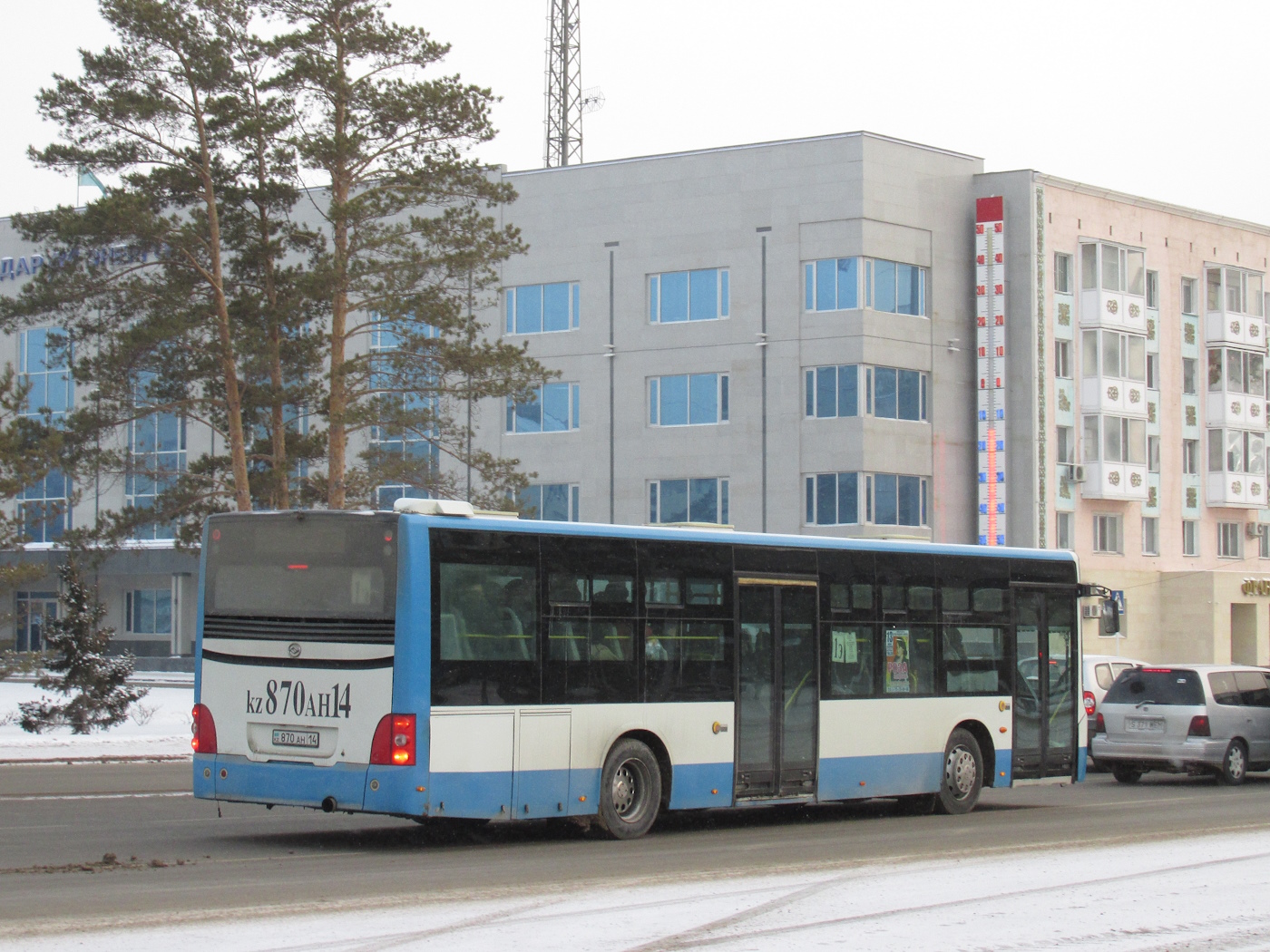 Павлодарская область, Huang Hai DD6129S15 № 870 AH 14