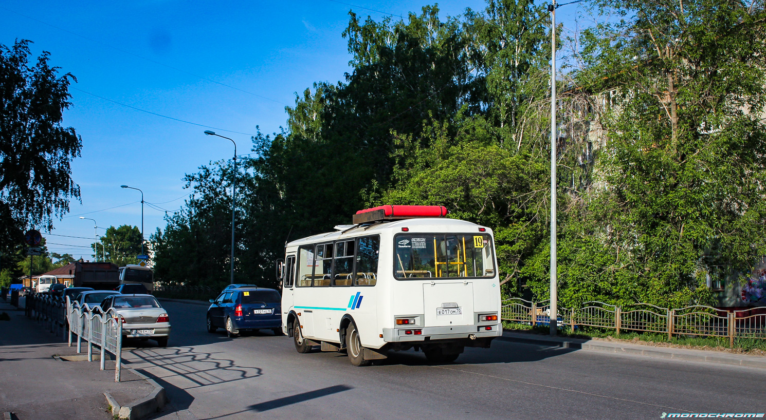 Томская область, ПАЗ-32053 № Е 017 ОМ 70