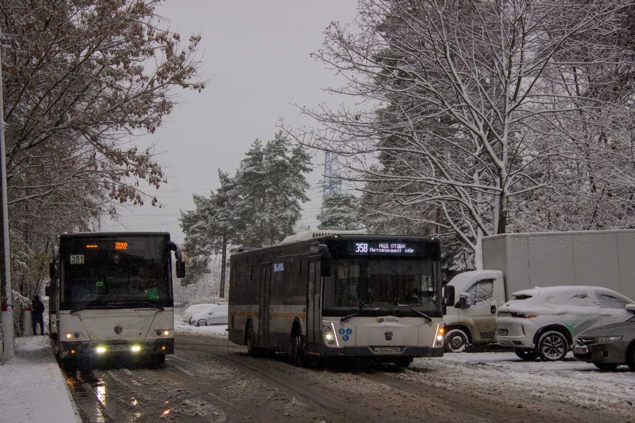 Московская область, ЛиАЗ-5250 № 015110; Московская область, ЛиАЗ-5292.65-03 № 026899