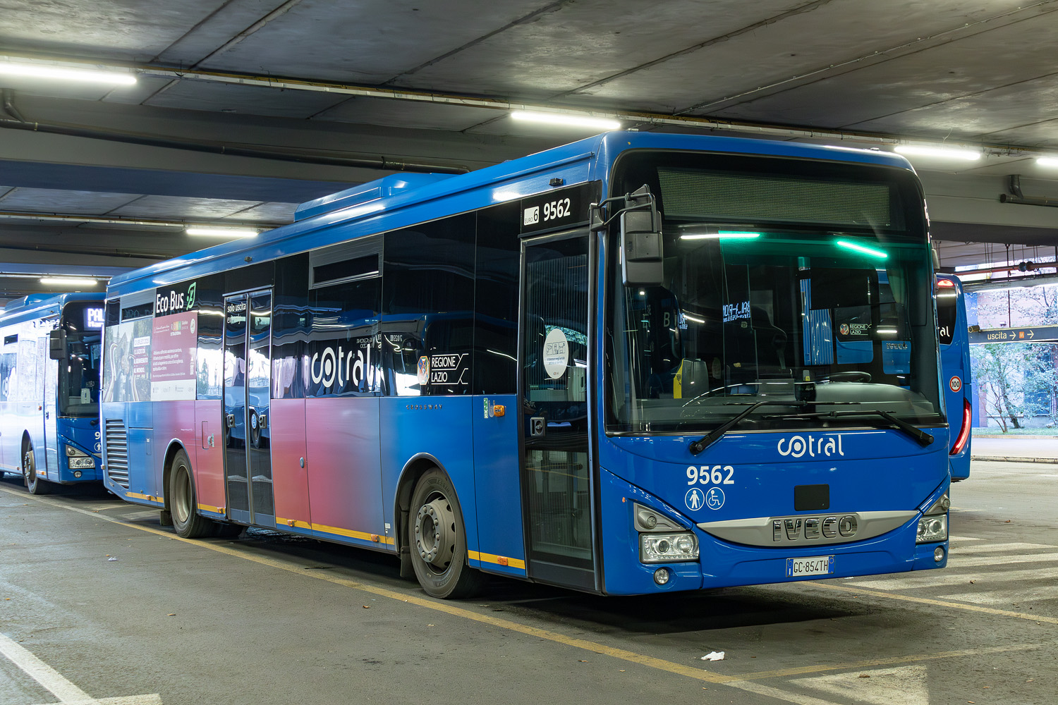 Италия, IVECO Crossway LE LINE 12M № 9562