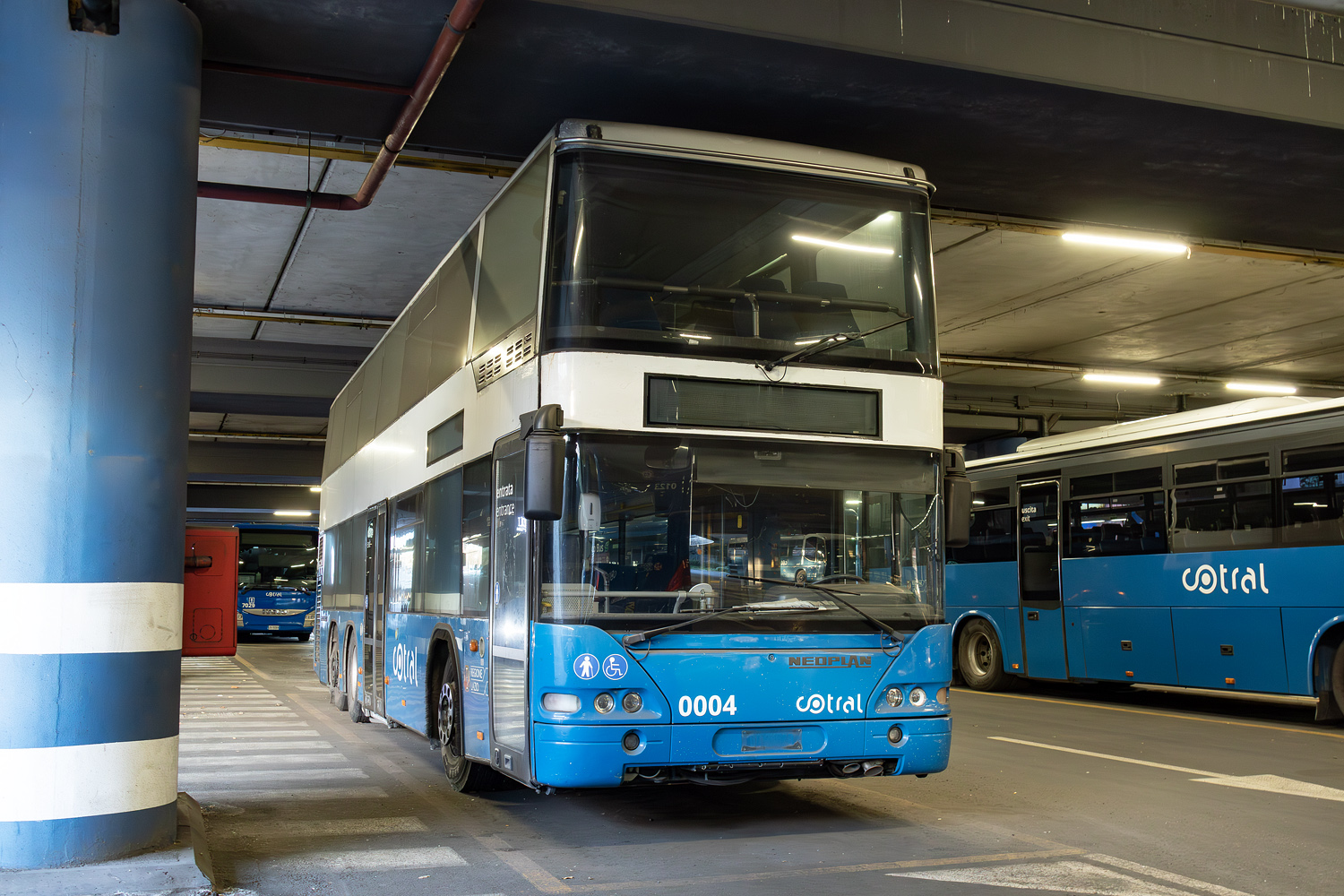 Италия, Neoplan PE0 N4426/3Ü Centroliner № 0004