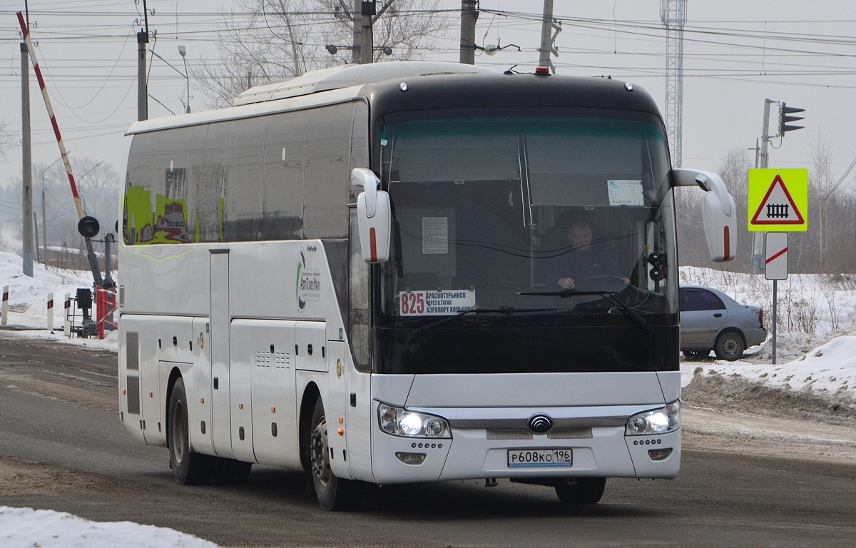Свердловская область, Yutong ZK6122H9 № Р 608 КО 196