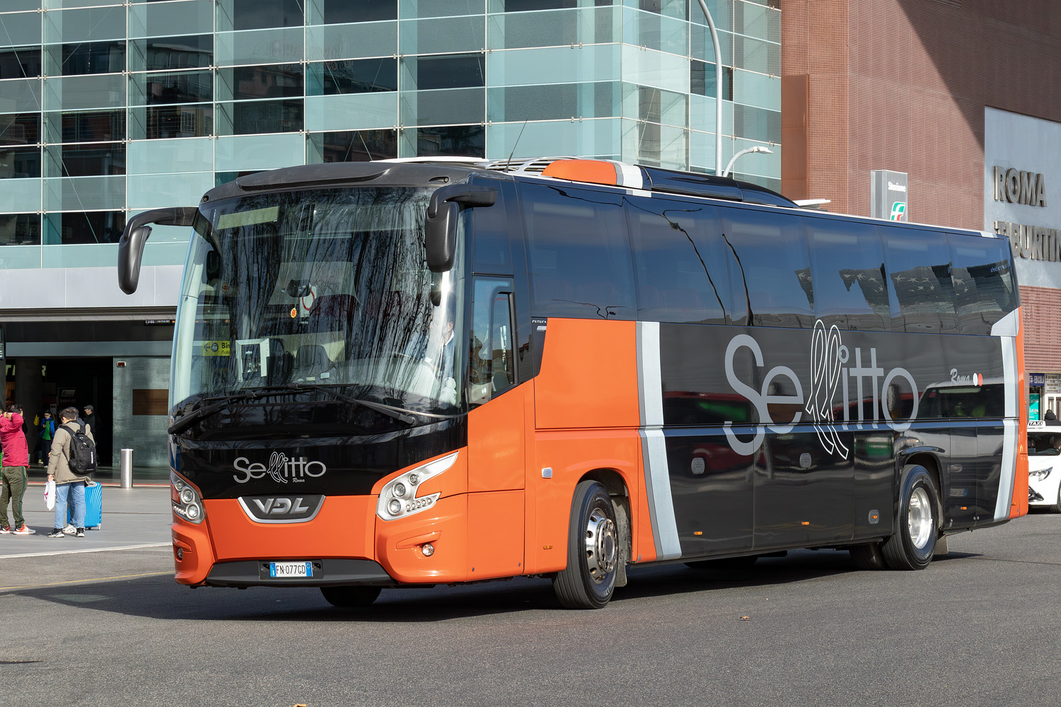 Италия, VDL Futura FHD2-129.440 № FN 077GD