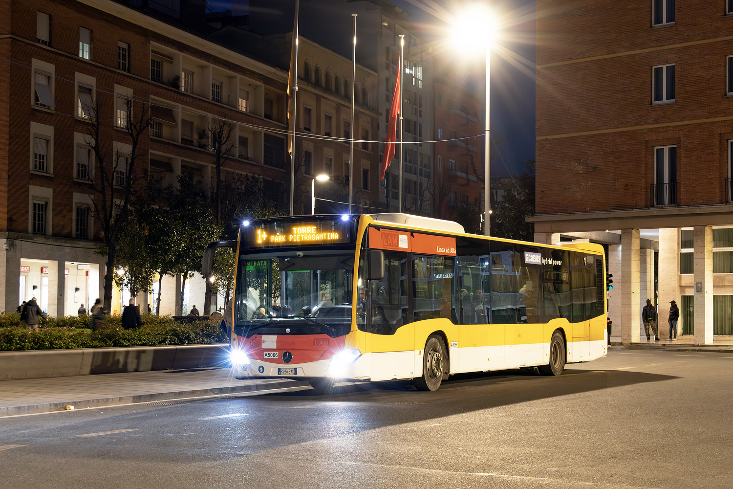 Италия, Mercedes-Benz Citaro C2 hybrid № A5066