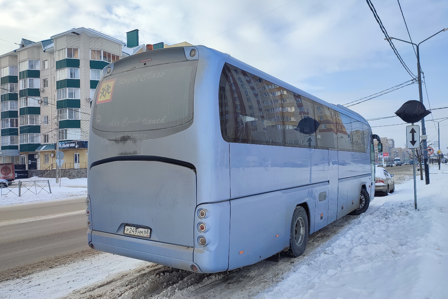 Тамбовская область, Neoplan P21 N2216SHD Tourliner № Р 249 НМ 68