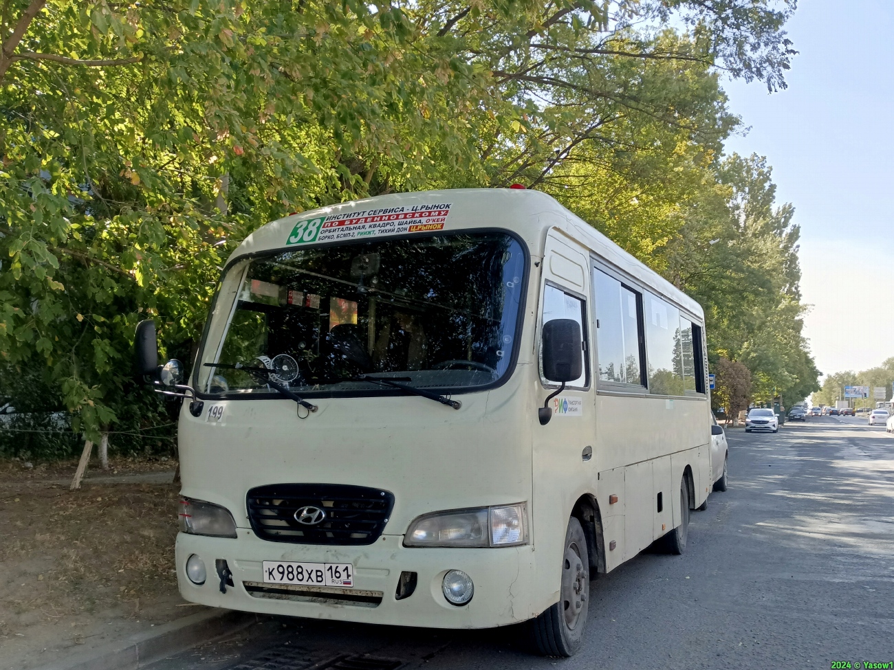 Ростовская область, Hyundai County SWB C08 (РЗГА) № К 988 ХВ 161