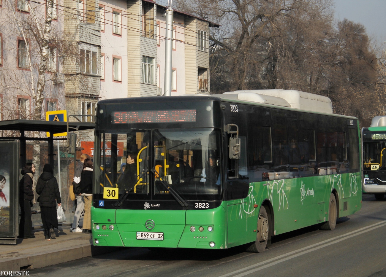 Алматы, Golden Dragon XML6125CN (Hyundai Trans Auto) № 3823 Алматы, Golden Dragon XML6125CN (Hyundai Trans Auto) № 3823