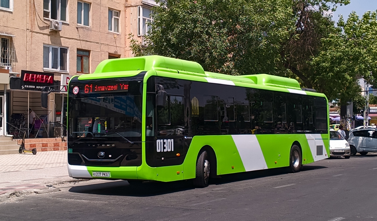 Узбекистан, Yutong ZK6126HG № 01301