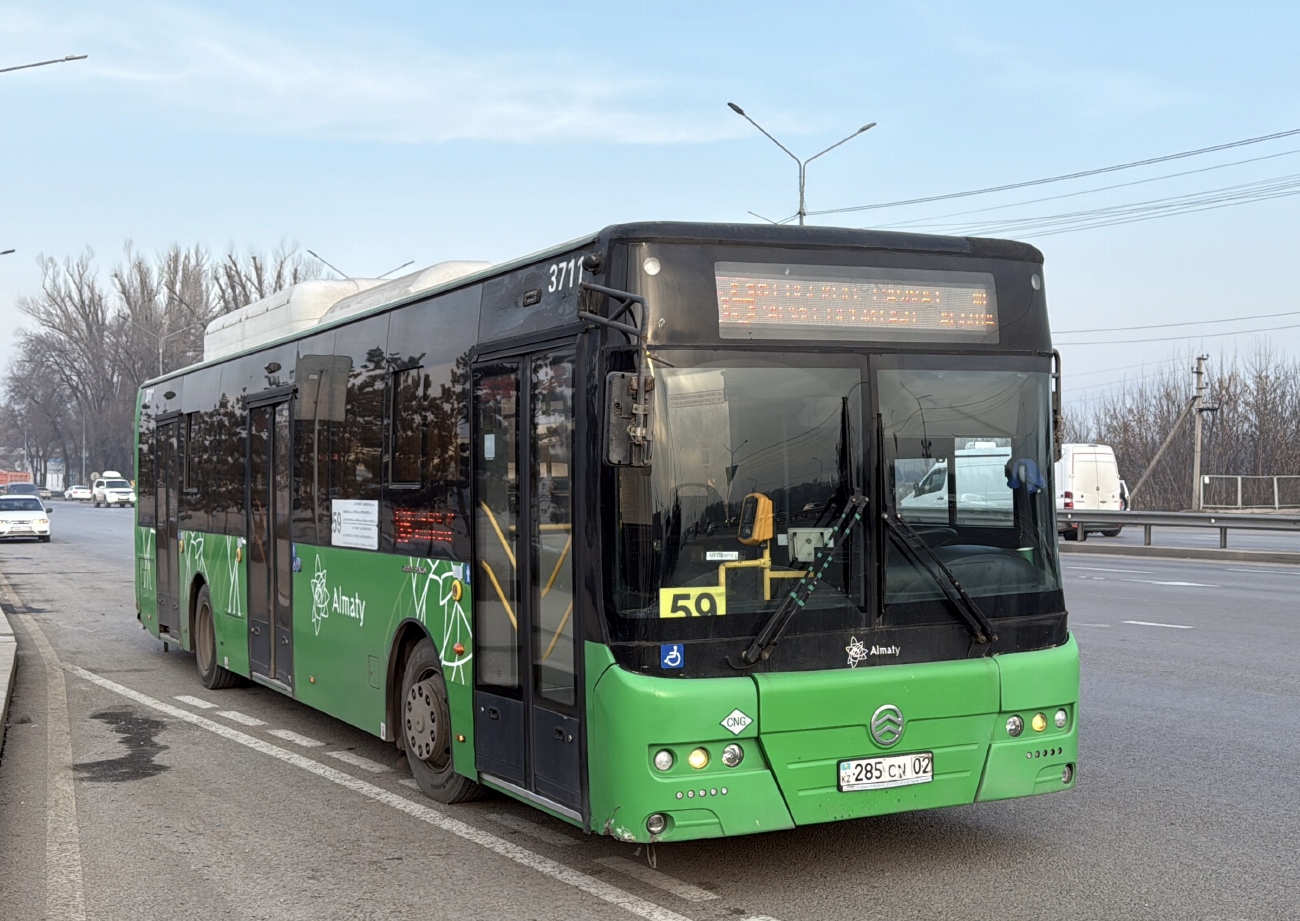 Алматы, Golden Dragon XML6125CN (Hyundai Trans Auto) № 3711 Алматы, Golden Dragon XML6125CN (Hyundai Trans Auto) № 3711