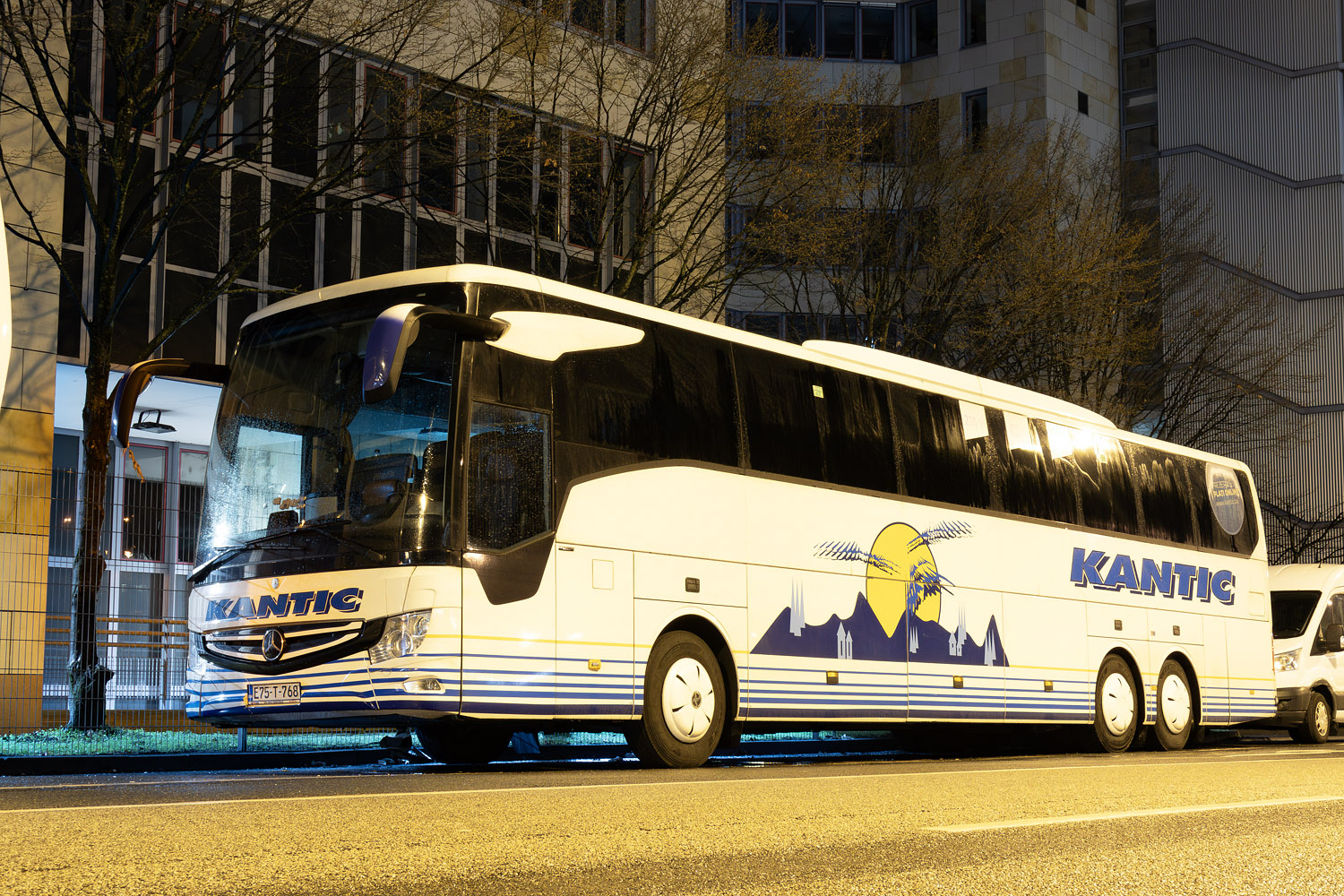 Босния и Герцеговина, Mercedes-Benz Tourismo III L 17RHD № E75-T-768