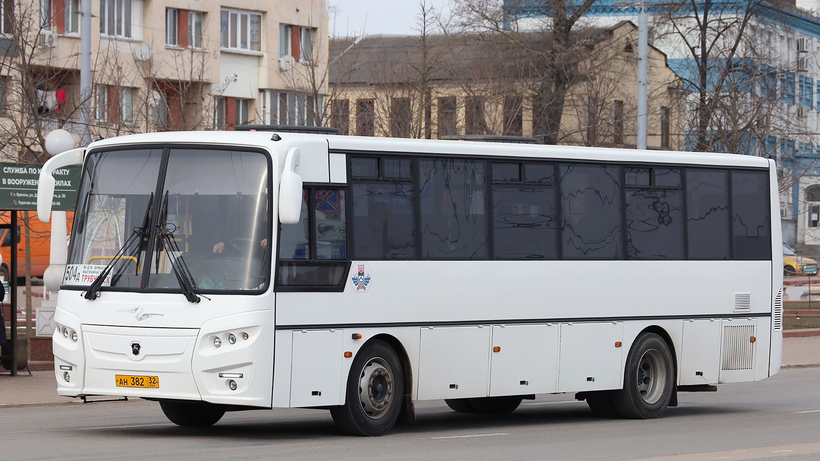 Брянская область, КАвЗ-4238-61 № 382