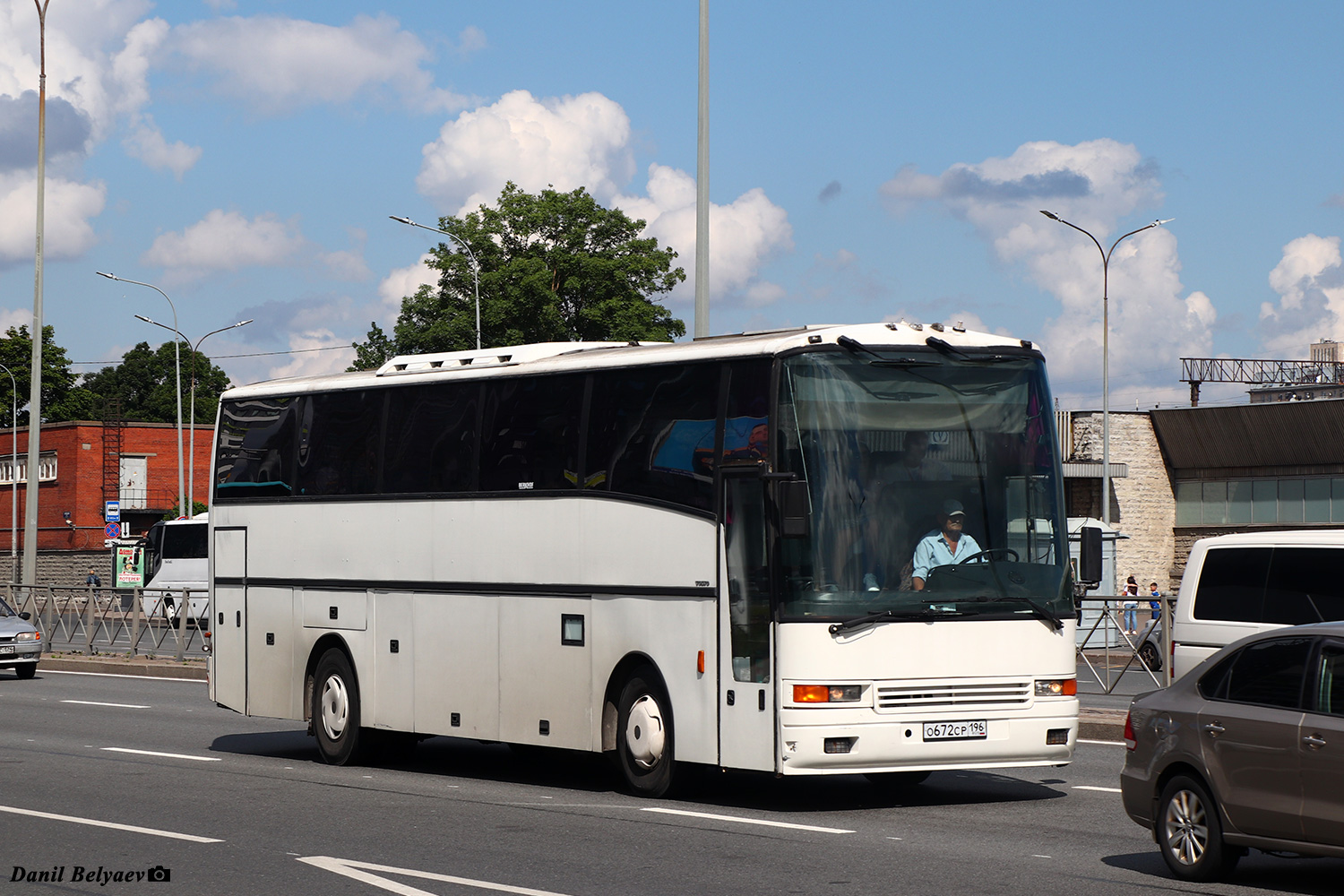 Ленинградская область, Berkhof Excellence 2000H № О 672 СР 196
