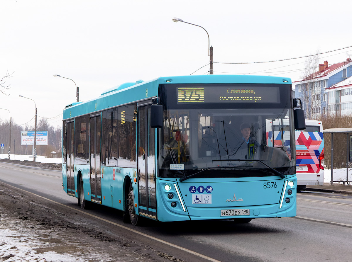 Saint Petersburg, MAZ-203.047 # 8576