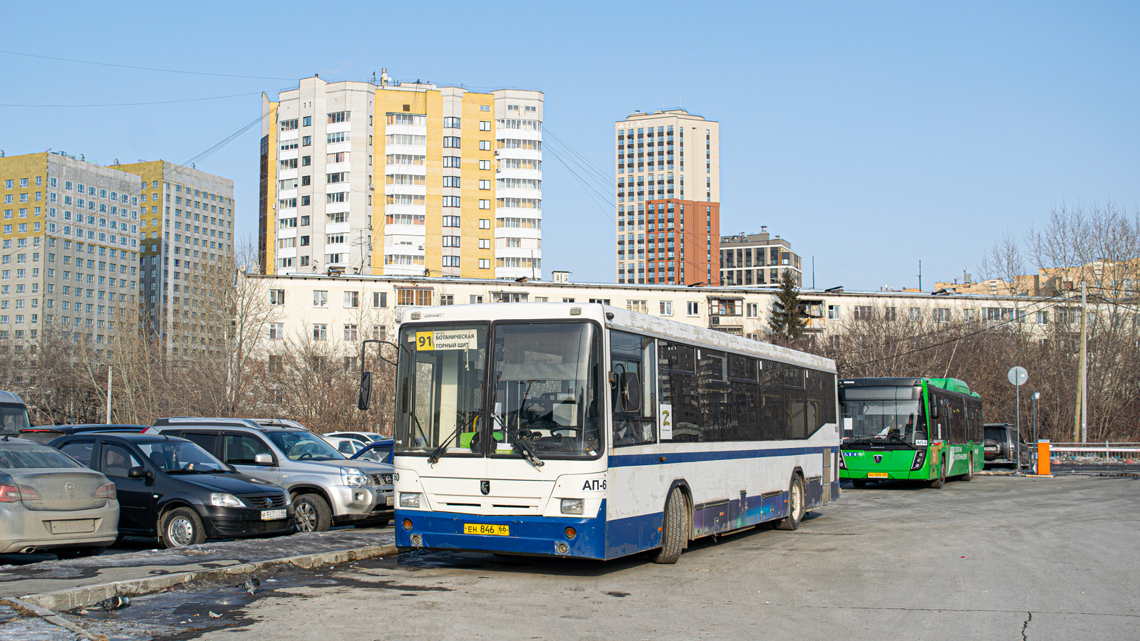 Свердловская область, НефАЗ-5299-20-32 № 1860