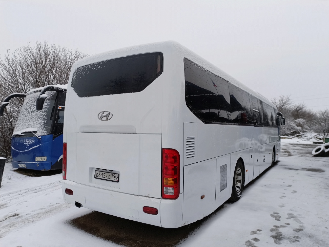 Краснодарский край, Hyundai Universe Space Luxury № В 615 КС 790