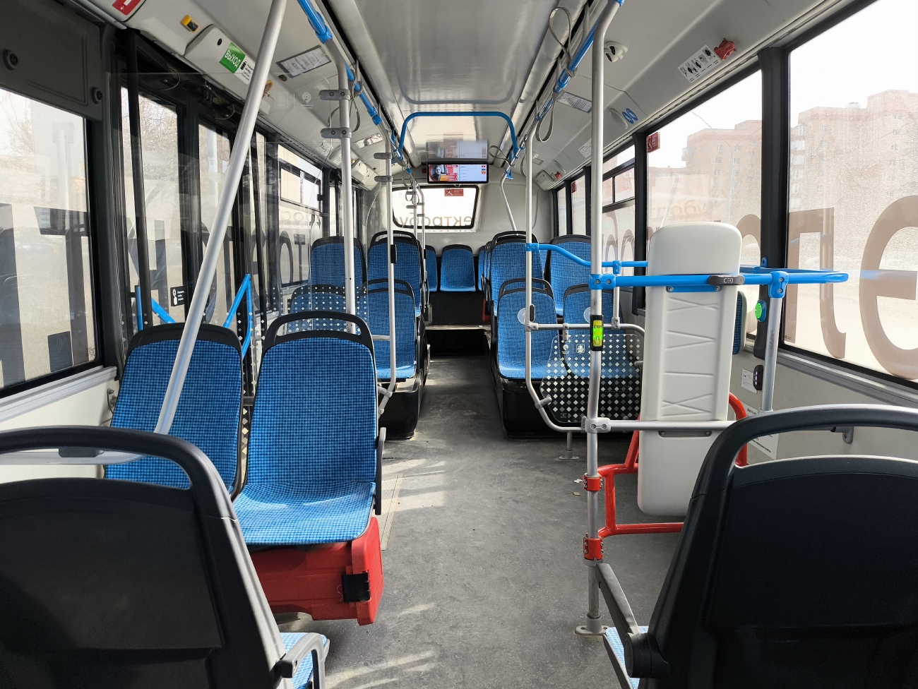 Ростовская область, КАМАЗ-6282 № 013