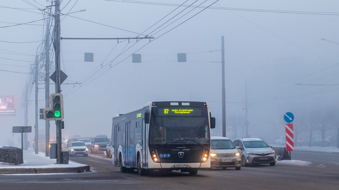 Красноярский край, НефАЗ-5299-40-52 № В 680 ТВ 124