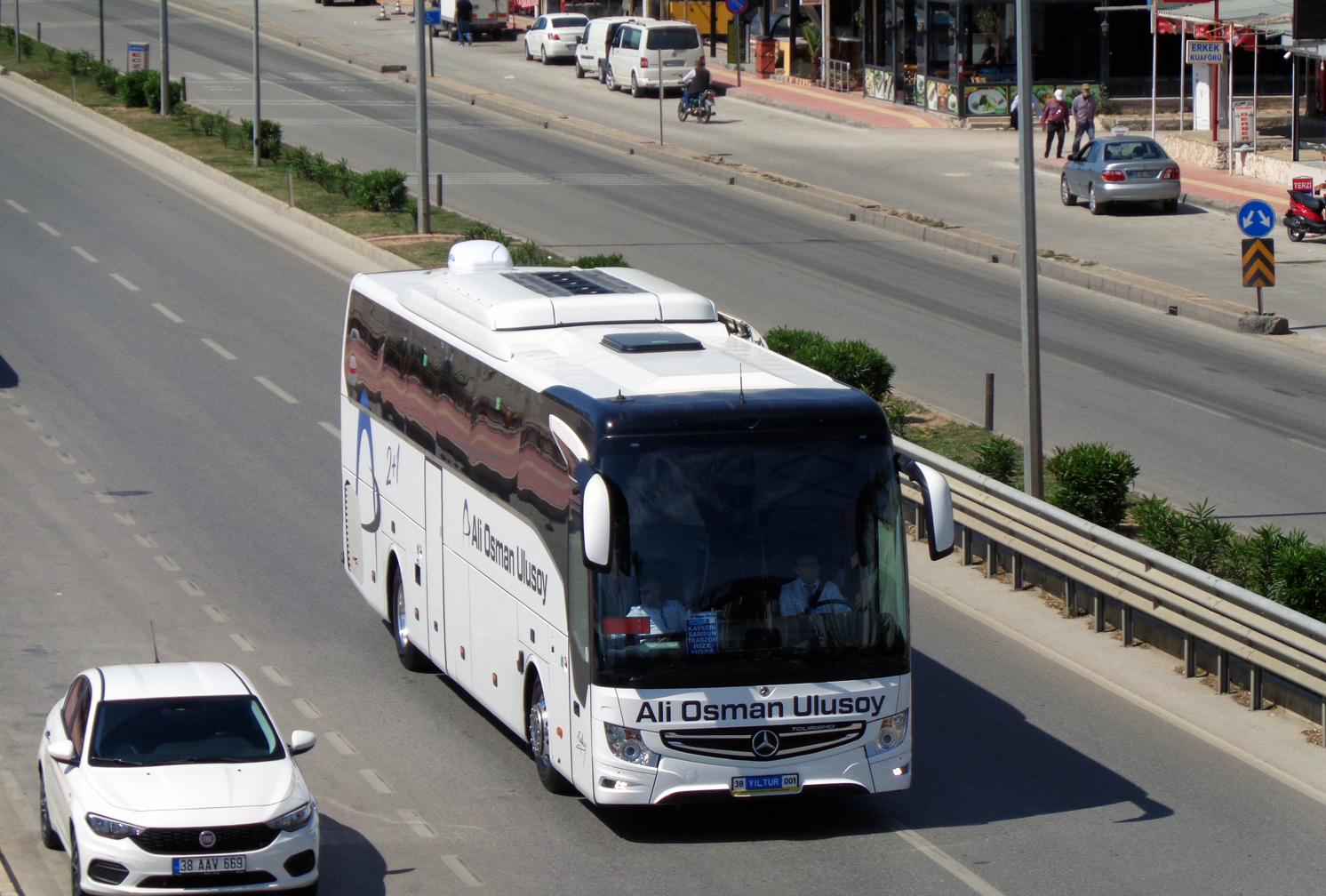 Турция, Mercedes-Benz Tourismo III M/2 16RHD № 38 YILTUR 001