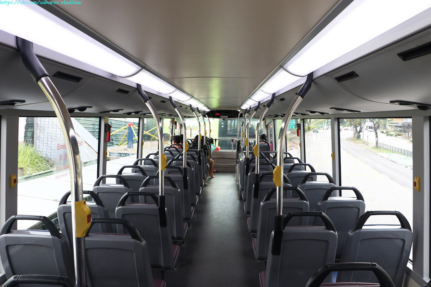 Сингапур, Gemilang DD12A95 № SG5882B