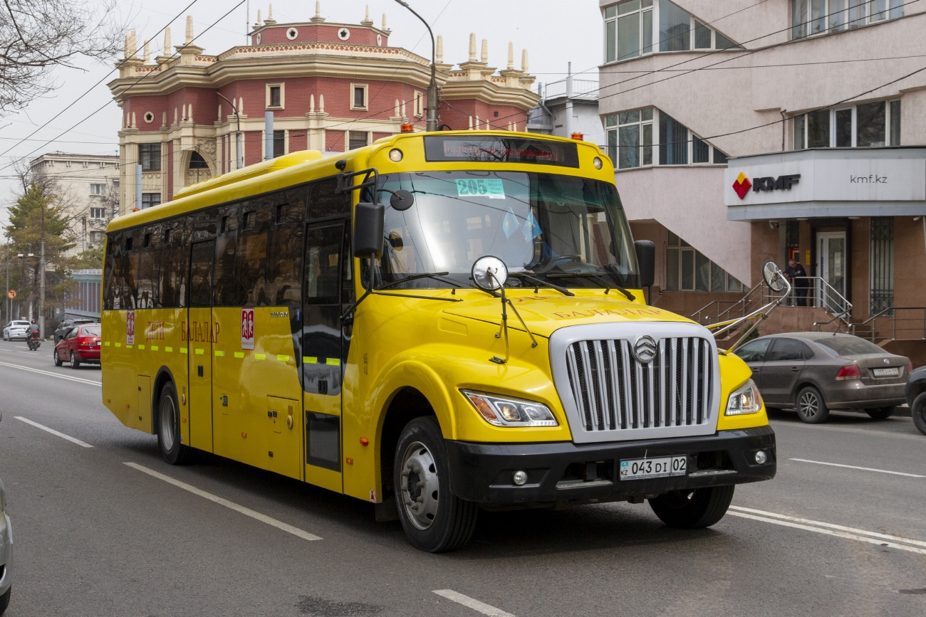 Алматы, Golden Dragon XML6101J15 (Hyundai Trans Auto) № 043 DI 02