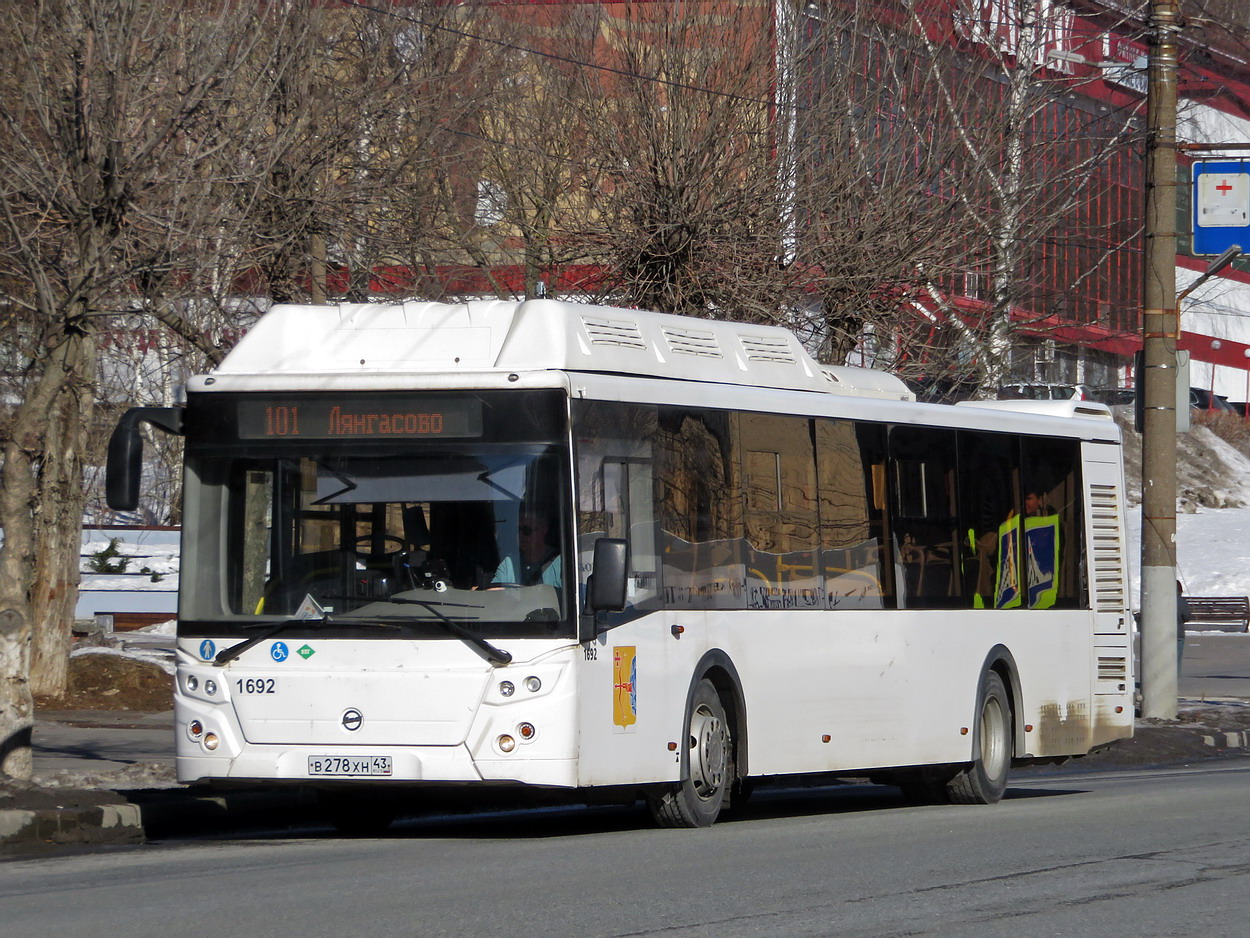 Кировская область, ЛиАЗ-5292.67 (CNG) № х692