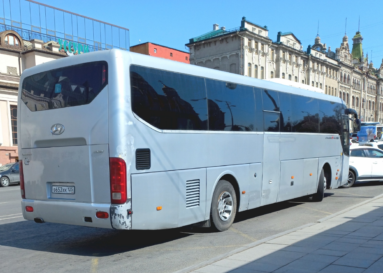 Приморский край, Hyundai Universe Space Luxury № В 653 ХК 125