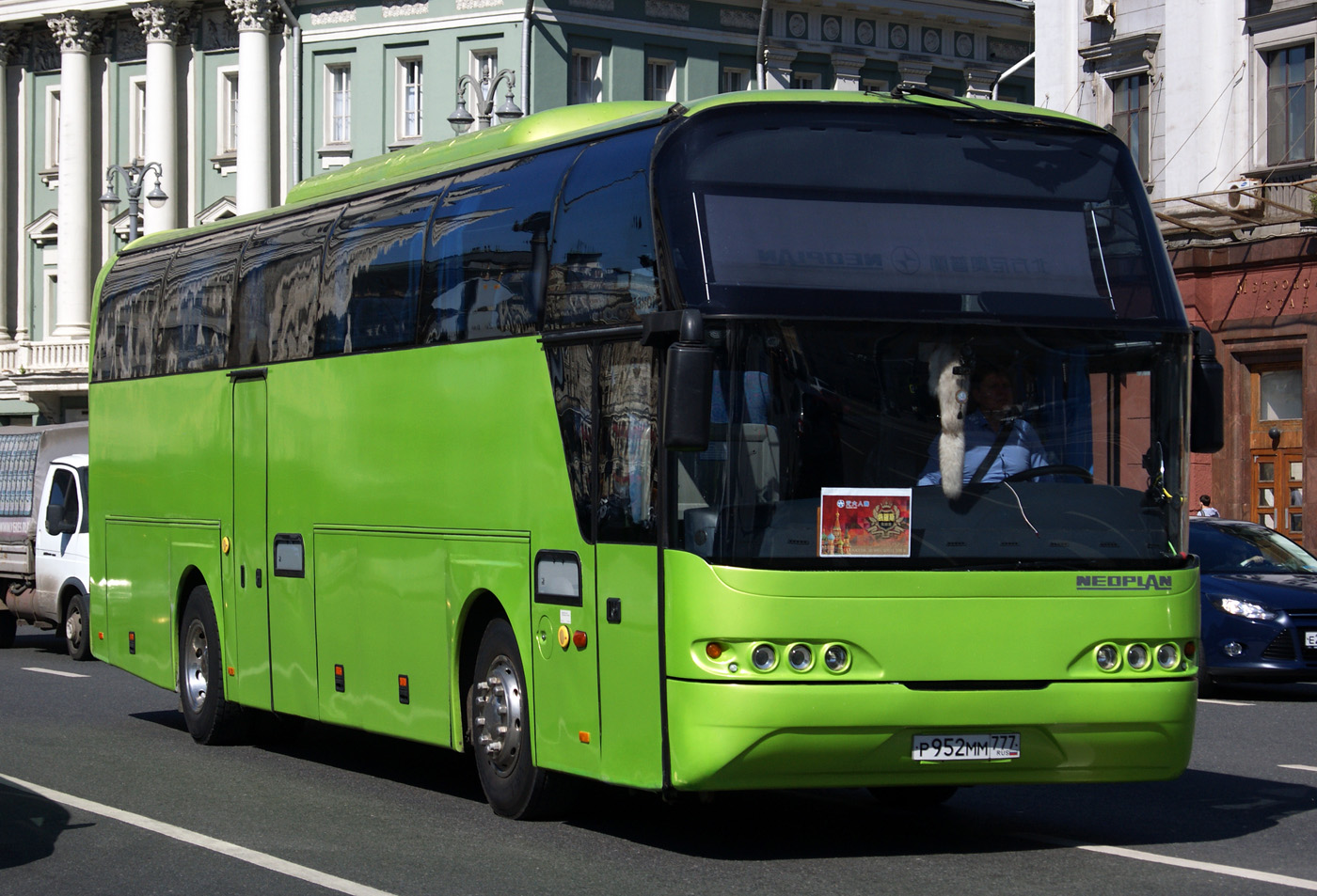 Moskva, Beifang BFC6123 č. Р 952 ММ 777