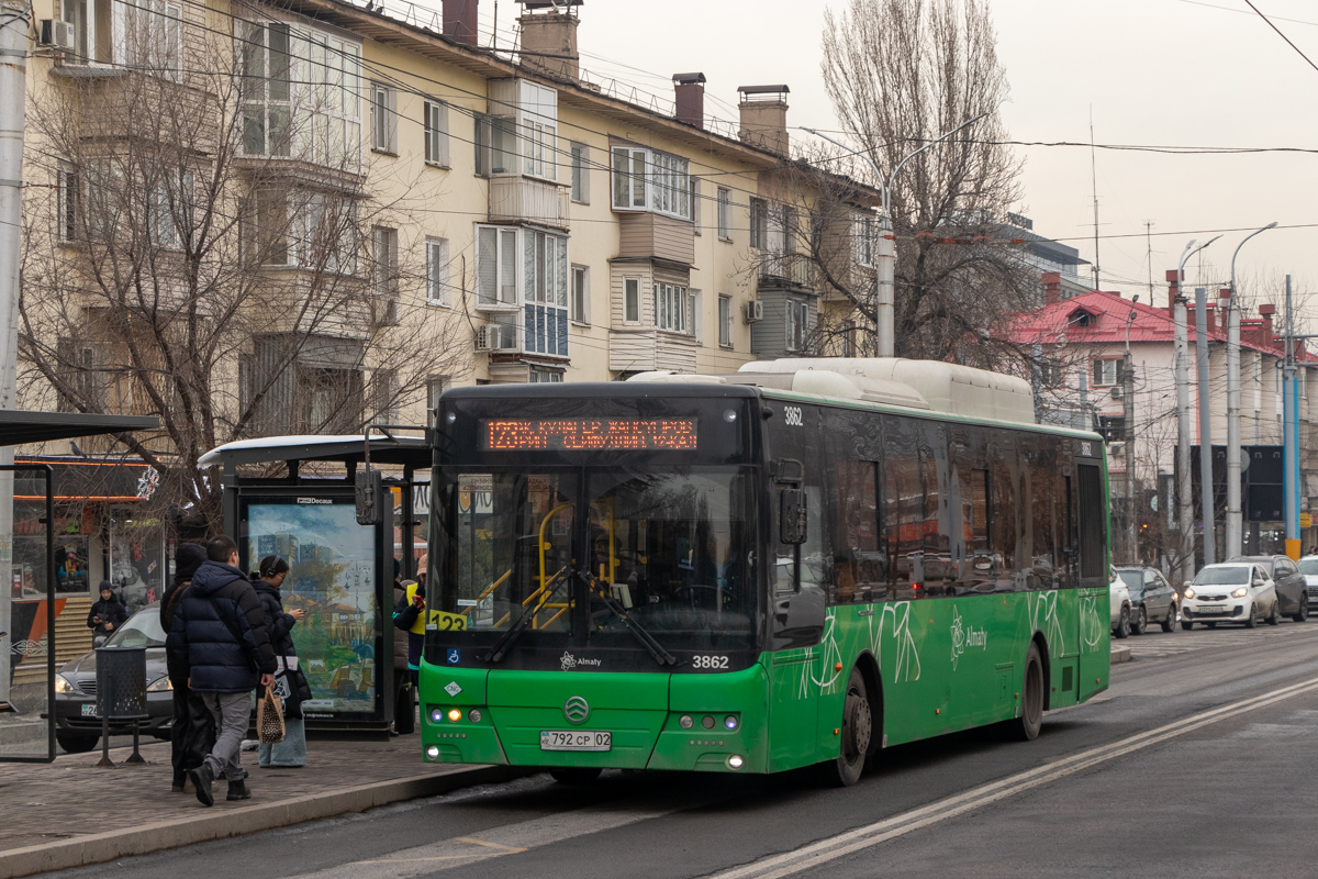 Алматы, Golden Dragon XML6125CN (Hyundai Trans Auto) № 3862