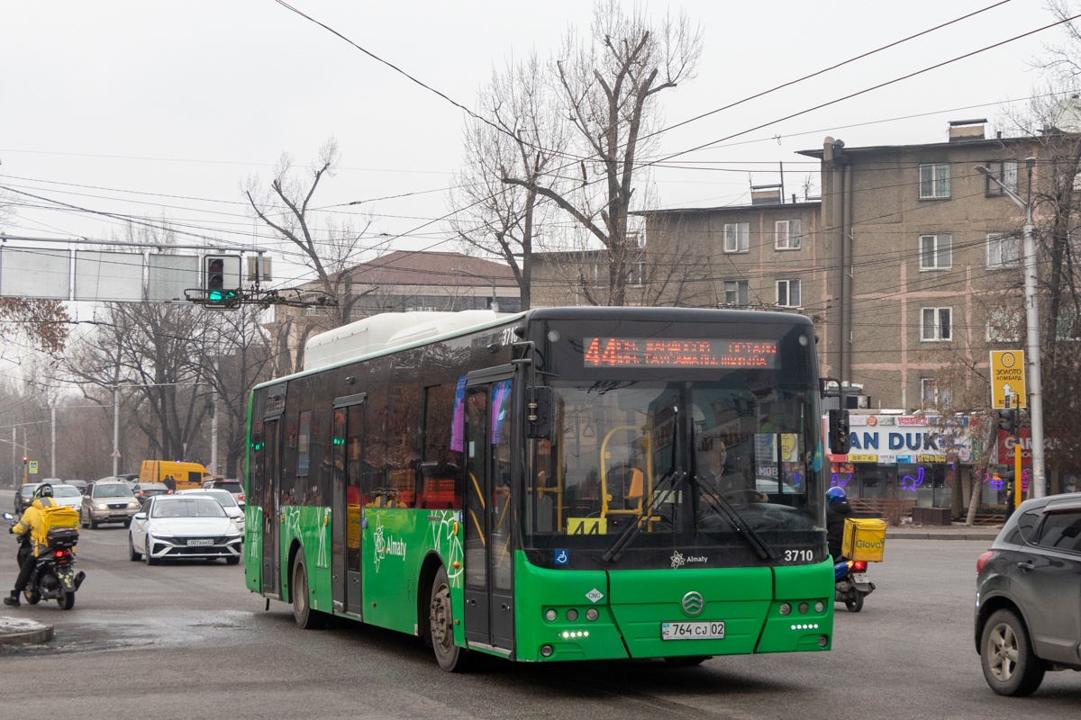 Алматы, Golden Dragon XML6125CN (Hyundai Trans Auto) № 3710