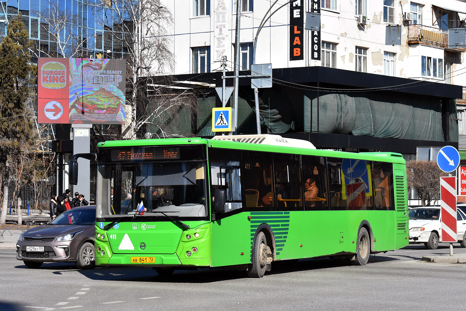 Тюменская область, ЛиАЗ-5292.65 № 411